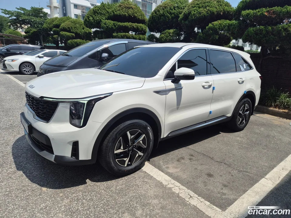 Kia Sorento HEV 1.6 2WD 2026 — photo 1, buy with delivery to Moscow
