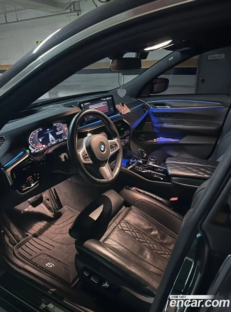 BMW 6 Series GT 620d M 2022 — миниатюра 2