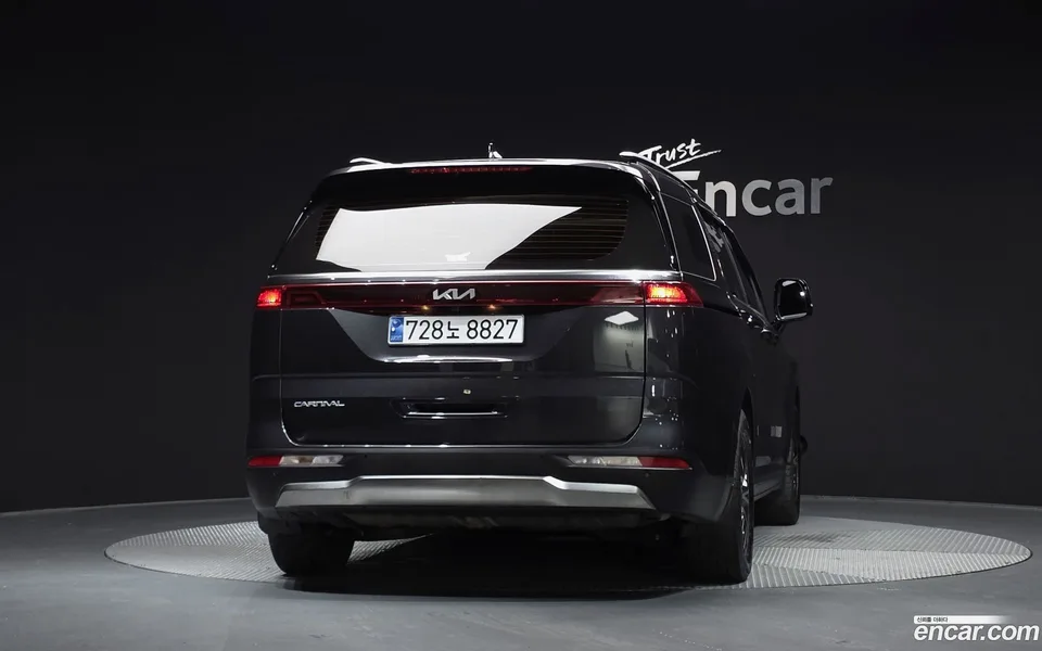 Kia Carnival 11 2023 — миниатюра 4
