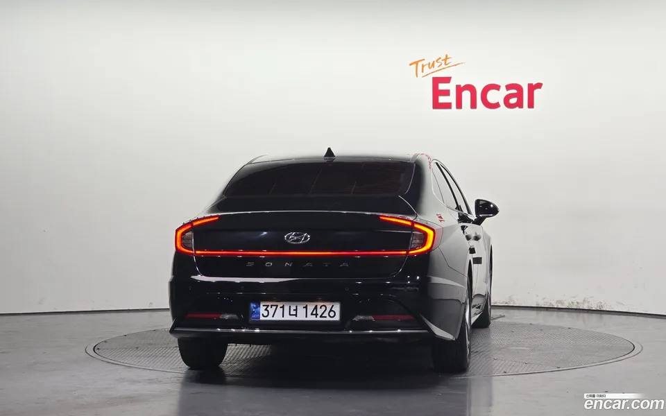 Hyundai Sonata 2.0 2022 — thumbnail 4