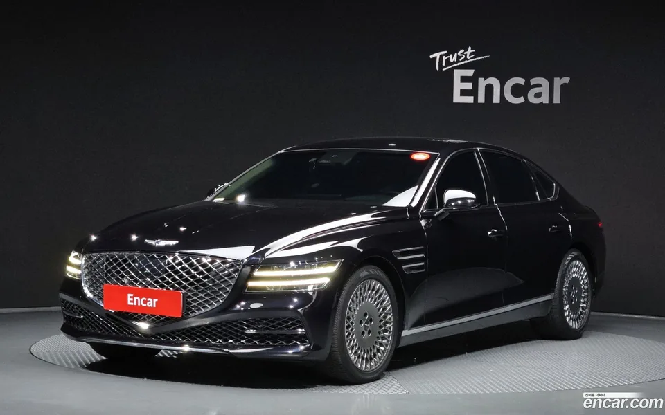Genesis G80 3.5 AWD 2023 — photo 1, buy with delivery to Moscow