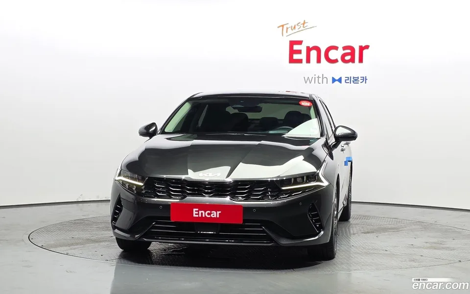 Kia K5 Hybrid 2023 — thumbnail 3