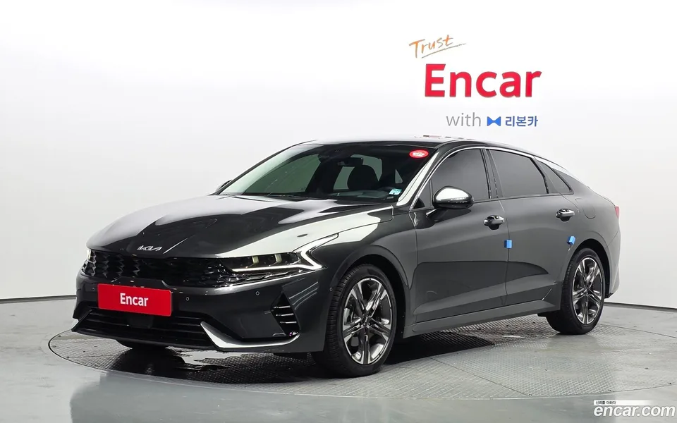 Kia K5 Hybrid 2023 — photo 1, buy with delivery to Moscow