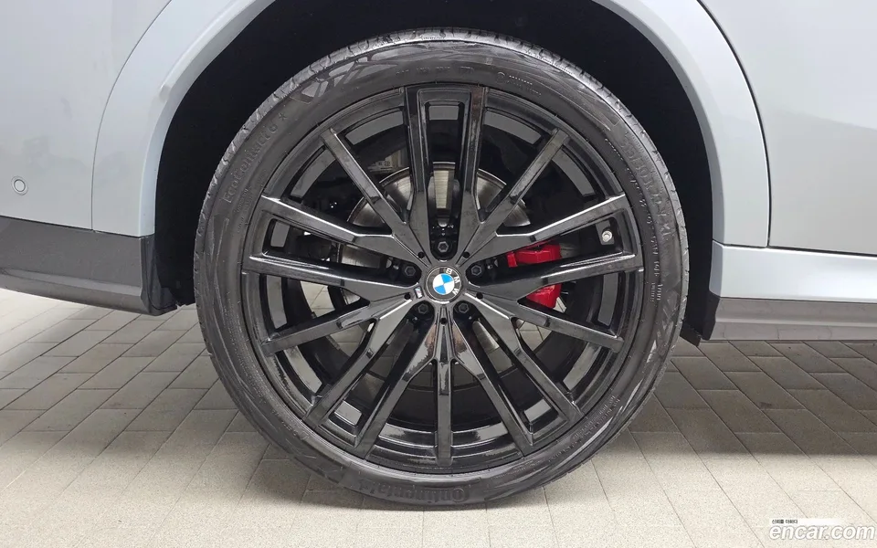 BMW X6 xDrive40d M 2024 — thumbnail 2