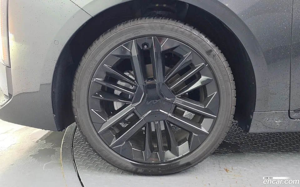 Kia K8 Hybrid 2025 — thumbnail 2