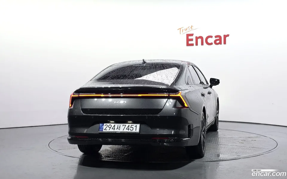 Kia K8 Hybrid 2025 — thumbnail 4