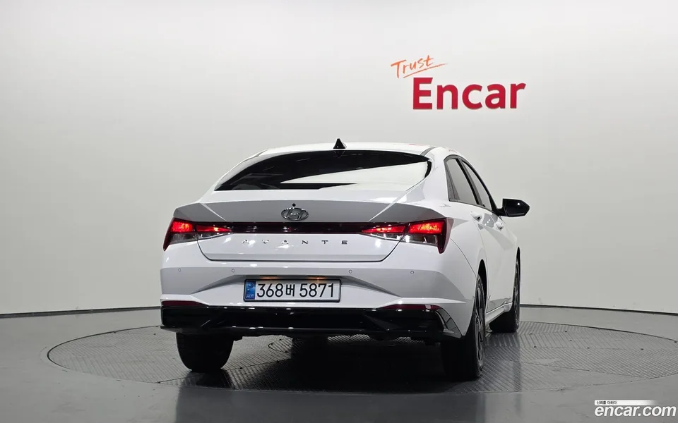 Hyundai Avante 1.6 2023 — thumbnail 4