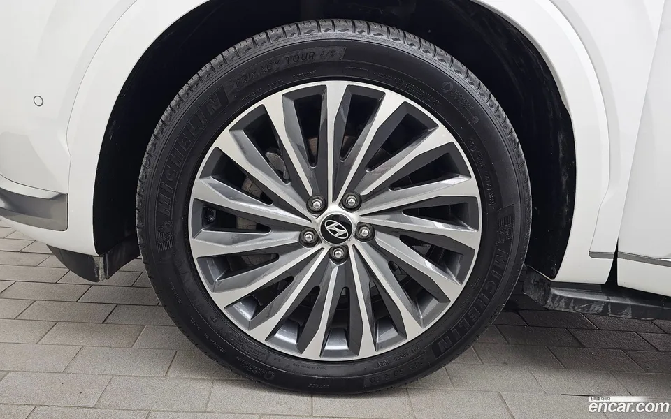 Hyundai Palisade 2.2 2WD 2023 — thumbnail 2