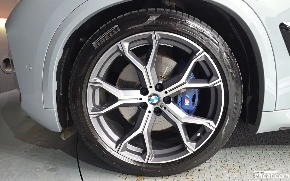 BMW X5 xDrive 40i M 2024 — thumbnail 2