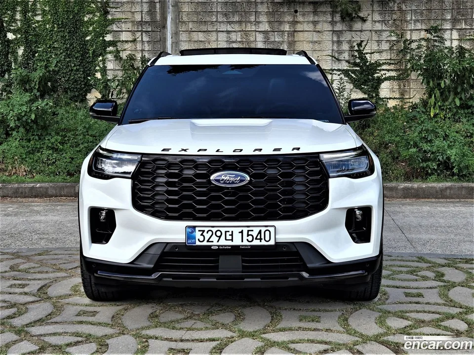 Ford Explorer 2.3 ST- 4WD 2025 — thumbnail 3