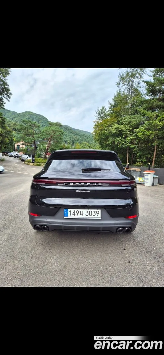 Porsche Cayenne 3.0 2024 — thumbnail 3