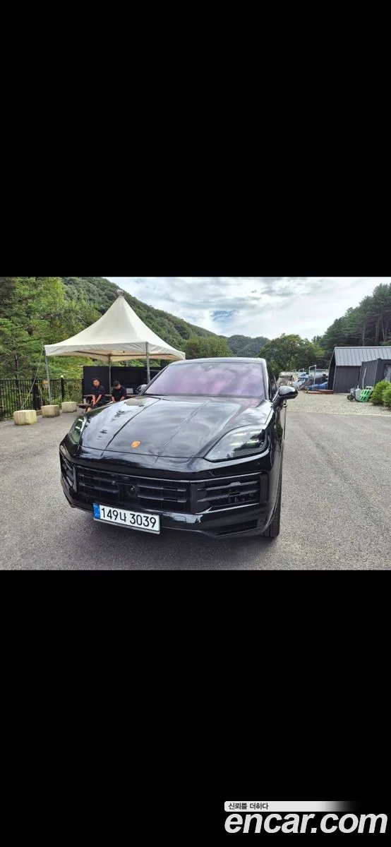 Porsche Cayenne 3.0 2024 — photo 1, buy with delivery to Moscow