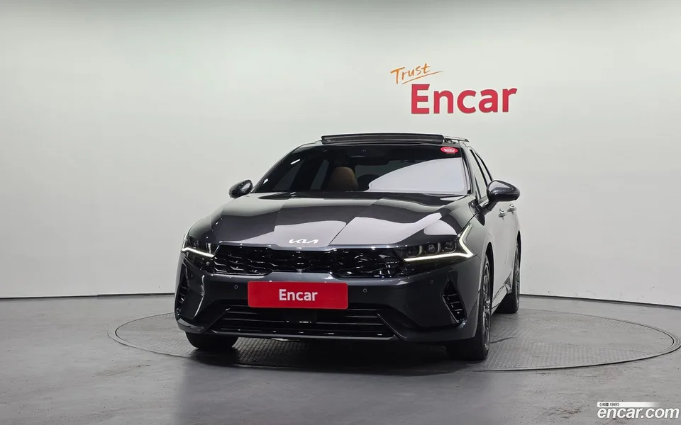 Kia K5 Hybrid 2022 — thumbnail 3