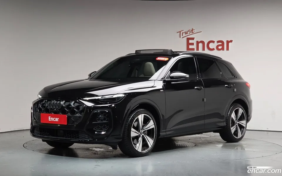 Audi Q5 (80A) 45 TFSI S Line 2025 — photo 1, buy with delivery to Moscow