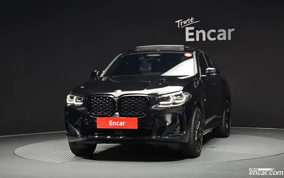 BMW X4 xDrive20i M 2024 — thumbnail 3