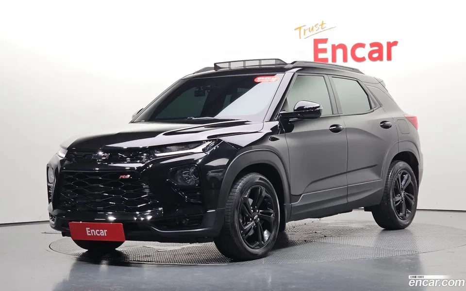 Chevrolet Trailblazer 1.3 2WD 2022 — фото 1, купить с доставкой в Москву