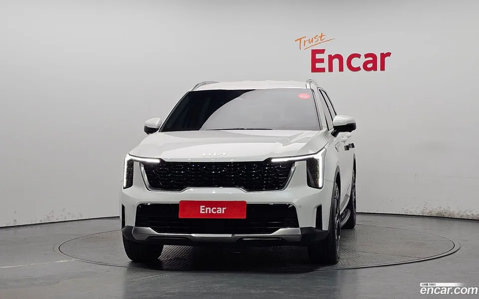 Kia Sorento 2.5T 2WD 2023 — thumbnail 3