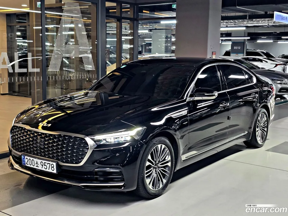 Kia K9 3.8 GDI 2022 — photo 1, buy with delivery to Moscow