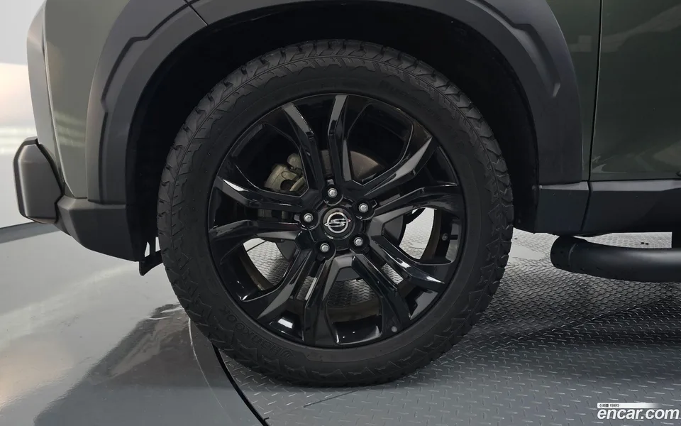 KG Mobility Rexton Sports Khan 2.2 4WD 2023 — thumbnail 5