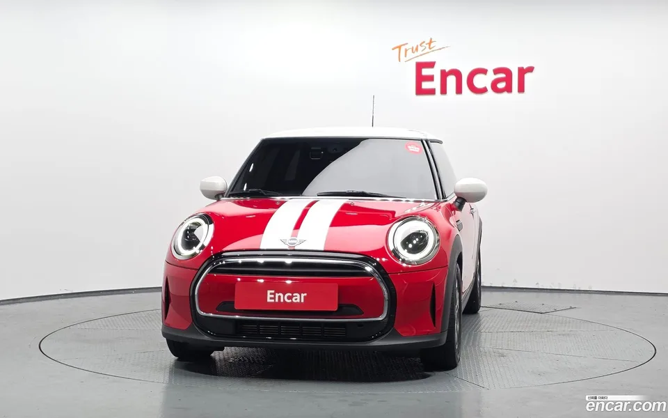 MINI Cooper 2022 — thumbnail 3