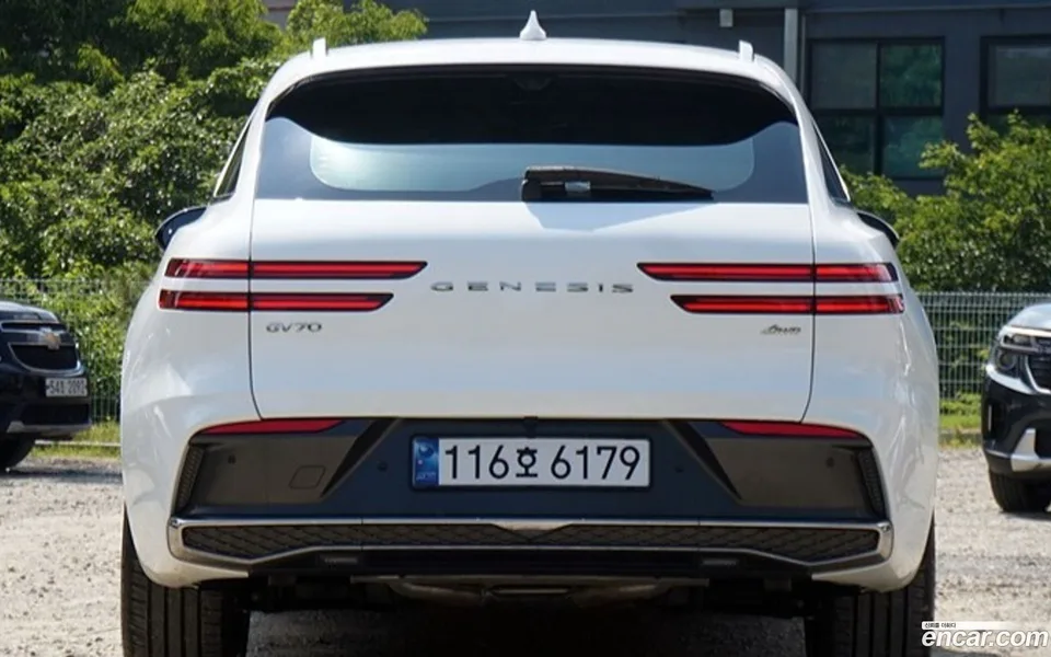 Genesis GV70 2.5T AWD 2025 — миниатюра 3