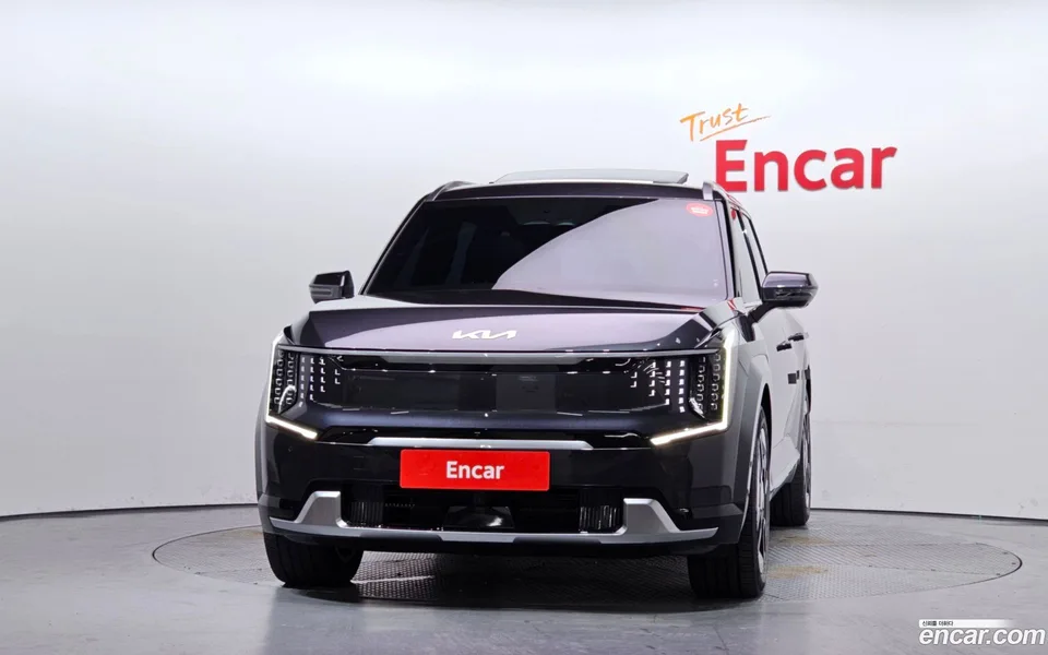 Kia EV9 4WD 2023 — thumbnail 3