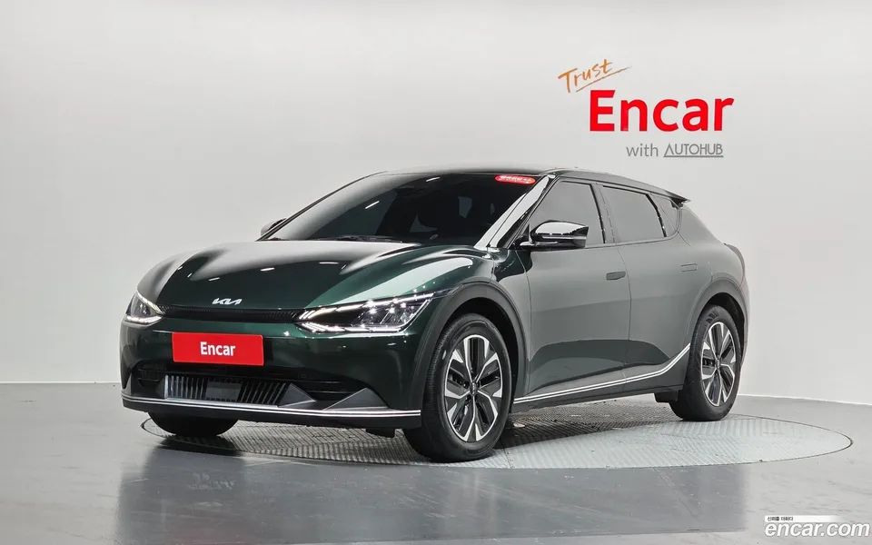 Kia EV6 2023 — photo 1, buy with delivery to Moscow