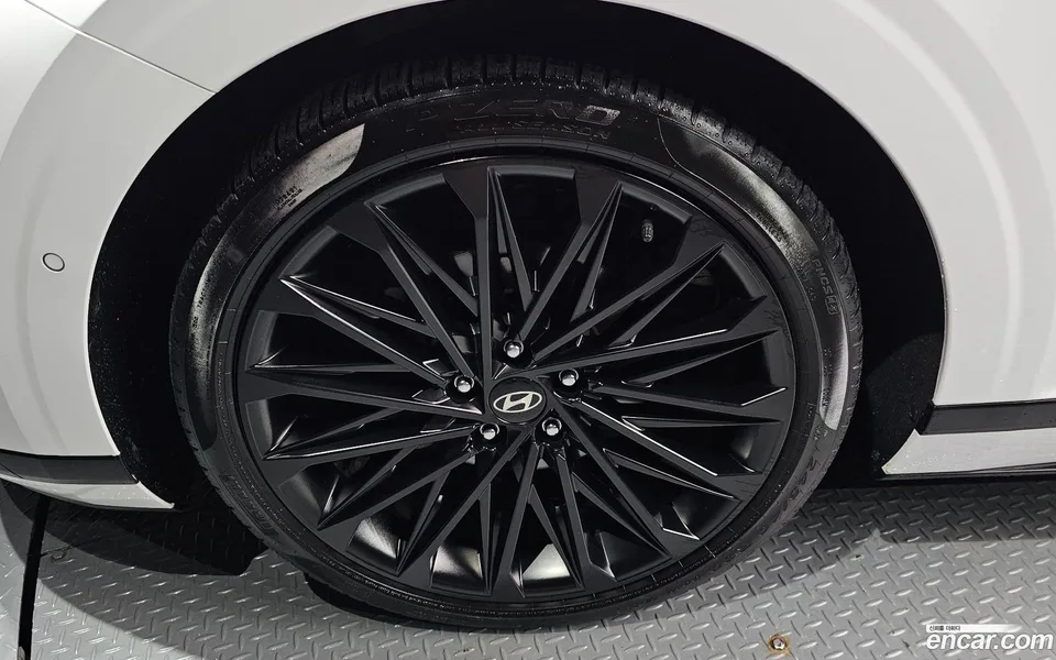 Hyundai Grandeur Hybrid 2024 — thumbnail 5
