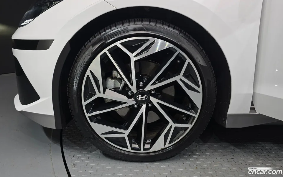 Hyundai Ioniq 6 2024 — thumbnail 5
