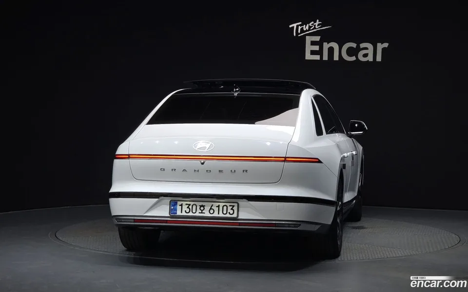 Hyundai Grandeur 2.5 2WD 2023 — thumbnail 4