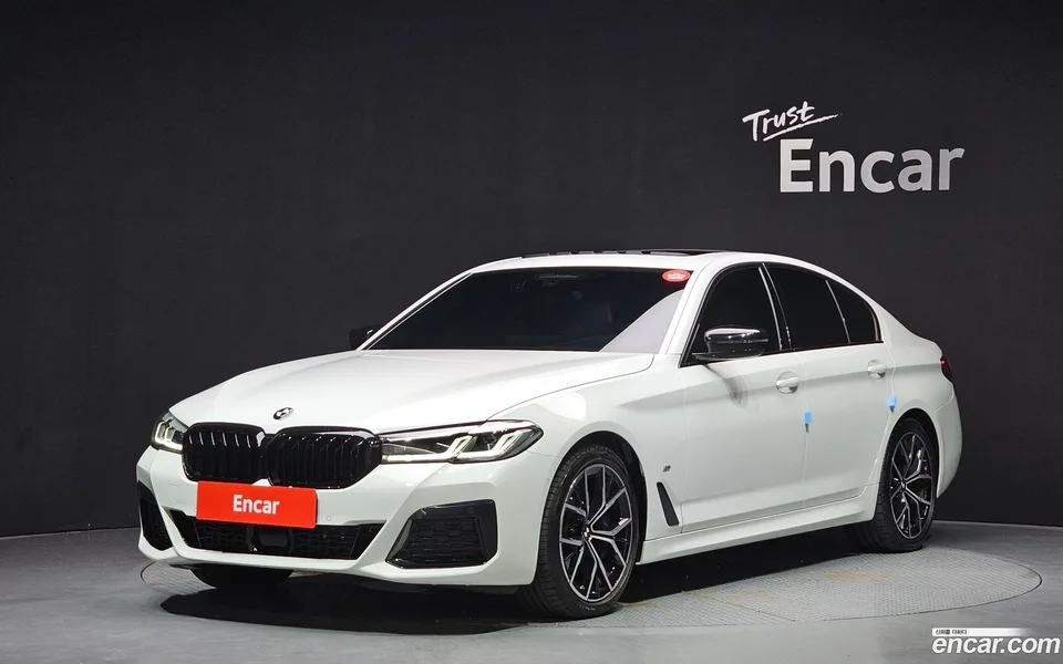 BMW 5 Series 530i M 2022 — photo 1, buy with delivery to Moscow