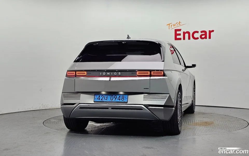 Hyundai Ioniq 5 AWD 2022 — thumbnail 4