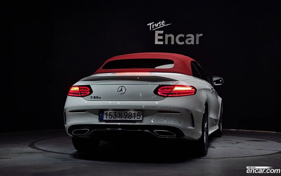 Mercedes-Benz C-Class C200 2023 — thumbnail 4