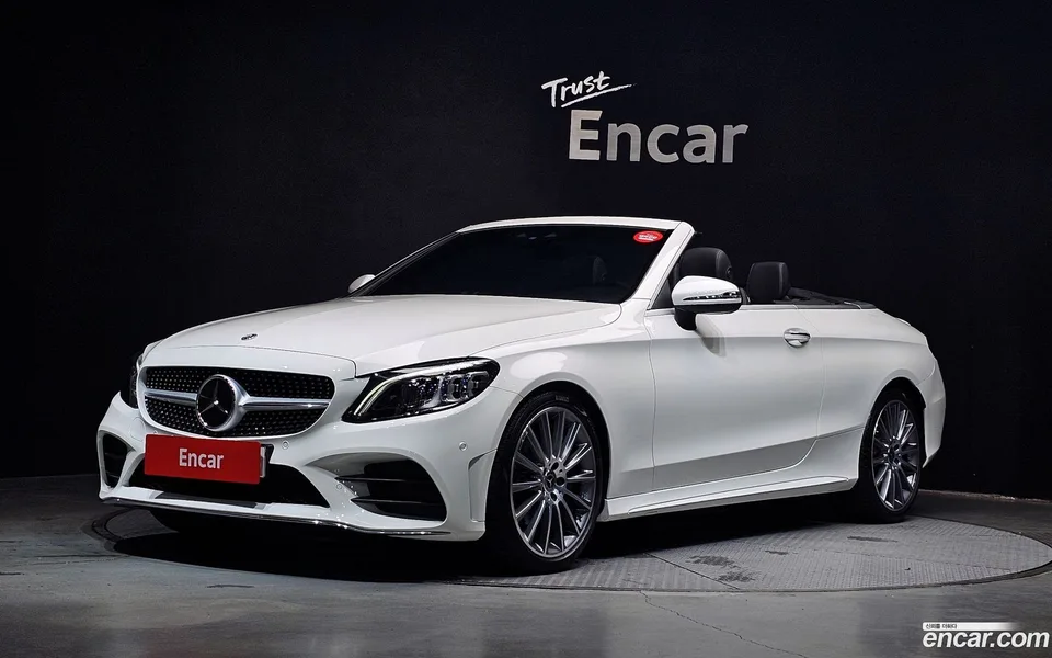 Mercedes-Benz C-Class C200 2023 — photo 1, buy with delivery to Moscow