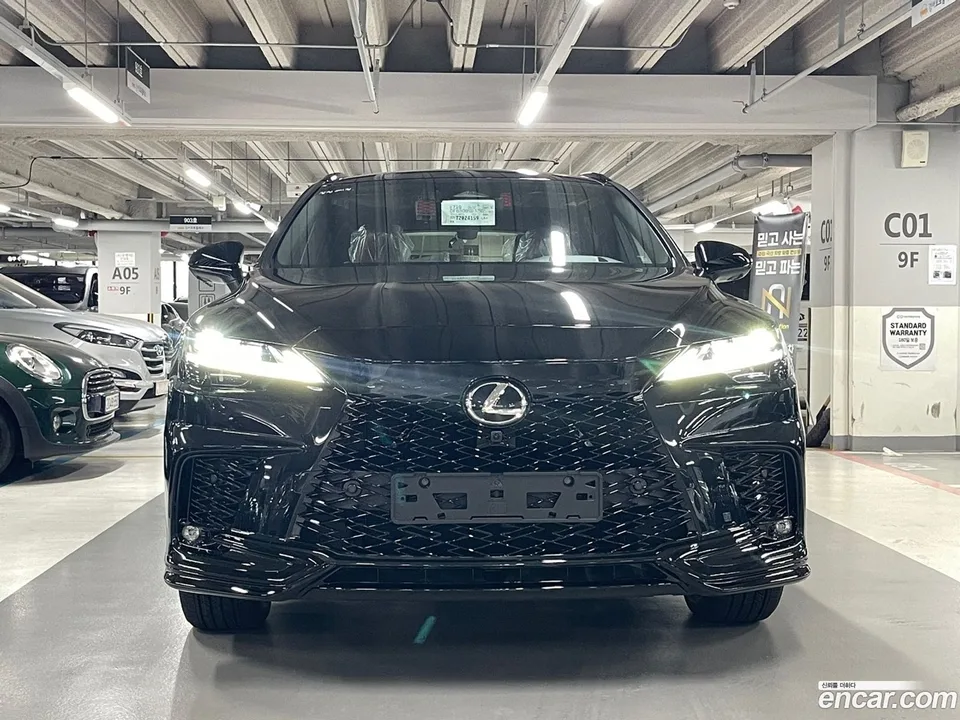 Lexus RX 500h F-Sport 2026 — фото 1, купить с доставкой в Москву