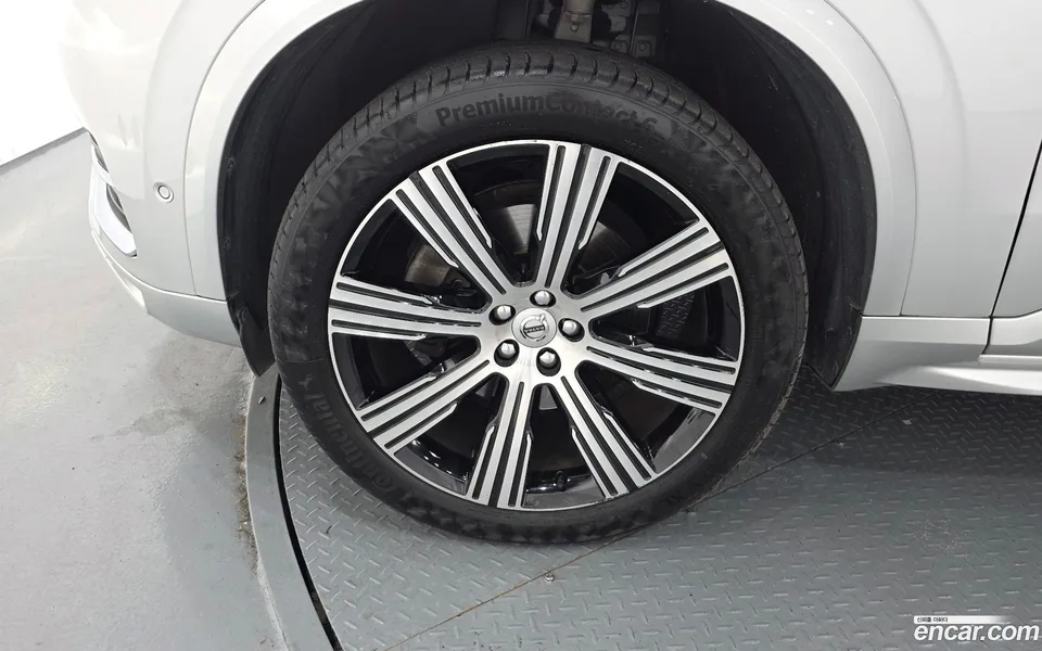 Volvo XC90 B6 2022 — миниатюра 2