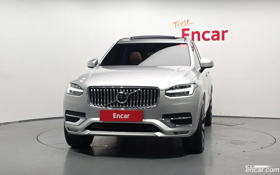 Volvo XC90 B6 2022 — миниатюра 3