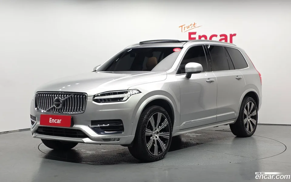 Volvo XC90 B6 2022 — фото 1, купить с доставкой в Москву