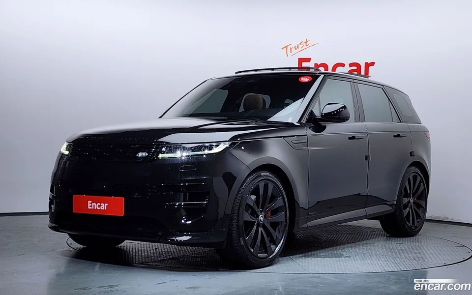 Land Rover Range Rover Sport P400 AB 2025 — photo 1, buy with delivery to Moscow