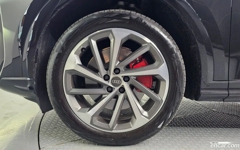 Audi Q5 (80A) 40 TDI S Line 2025 — миниатюра 2