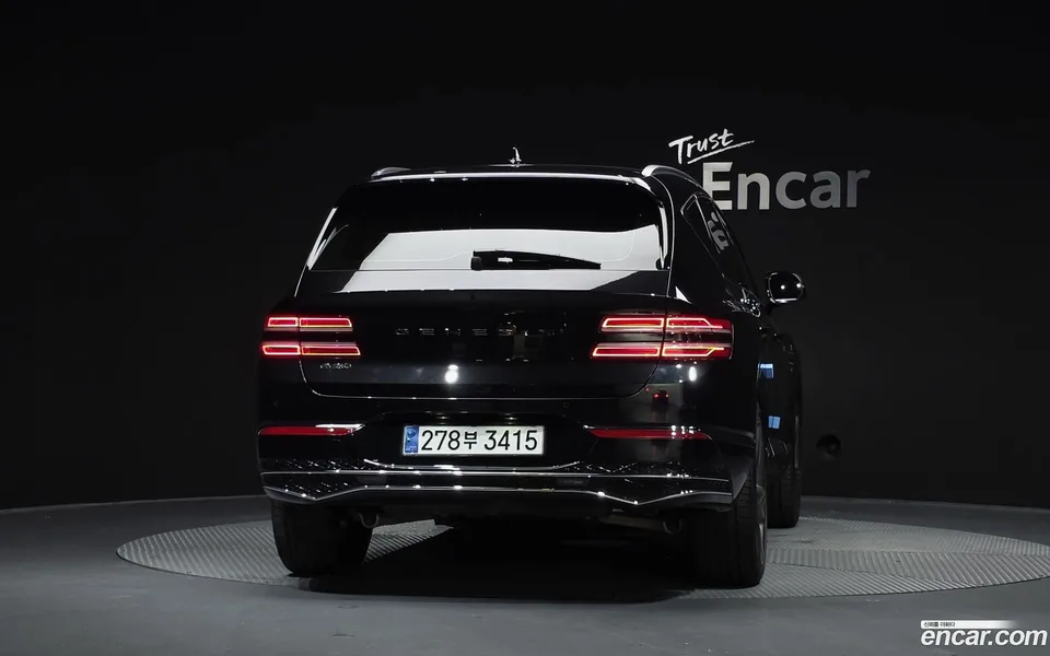 Genesis GV80 2.5T 2WD 2023 — thumbnail 4