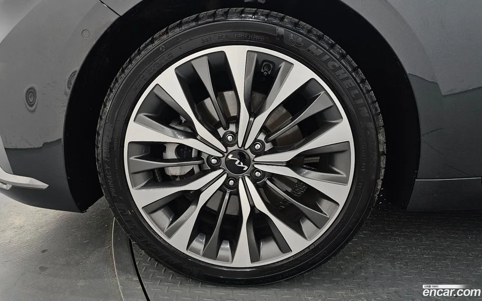 Kia K8 2.5 2WD 2024 — thumbnail 2