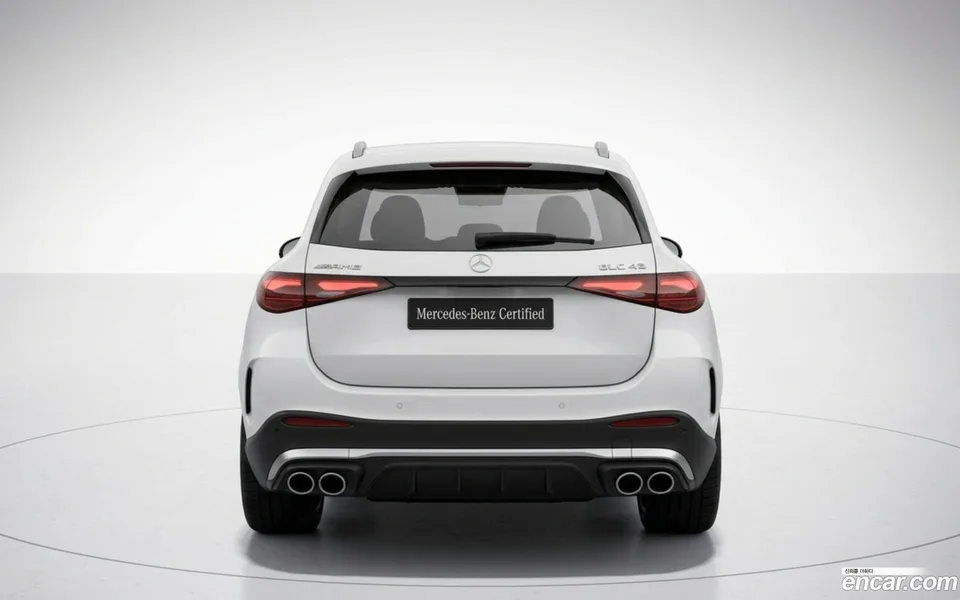 Mercedes-Benz GLC-Class AMG GLC43 4MATIC 2025 — thumbnail 4