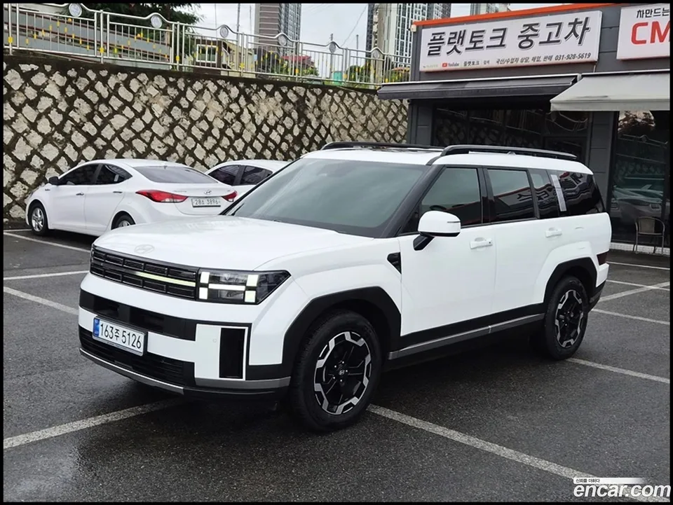 Hyundai SantaFe 2.5T 2WD 2024 — фото 1, купить с доставкой в Москву