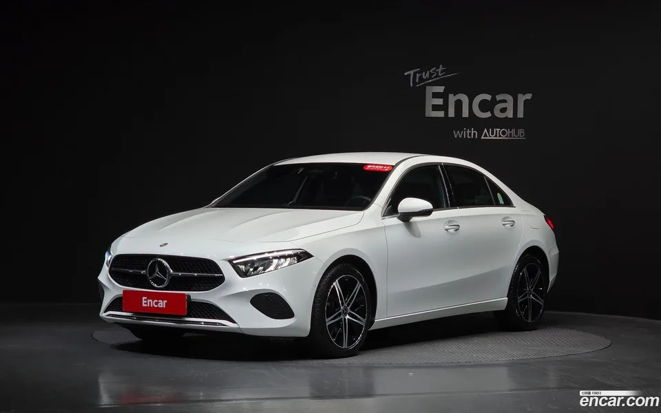Mercedes-Benz A-Class A220 2025 — photo 1, buy with delivery to Moscow