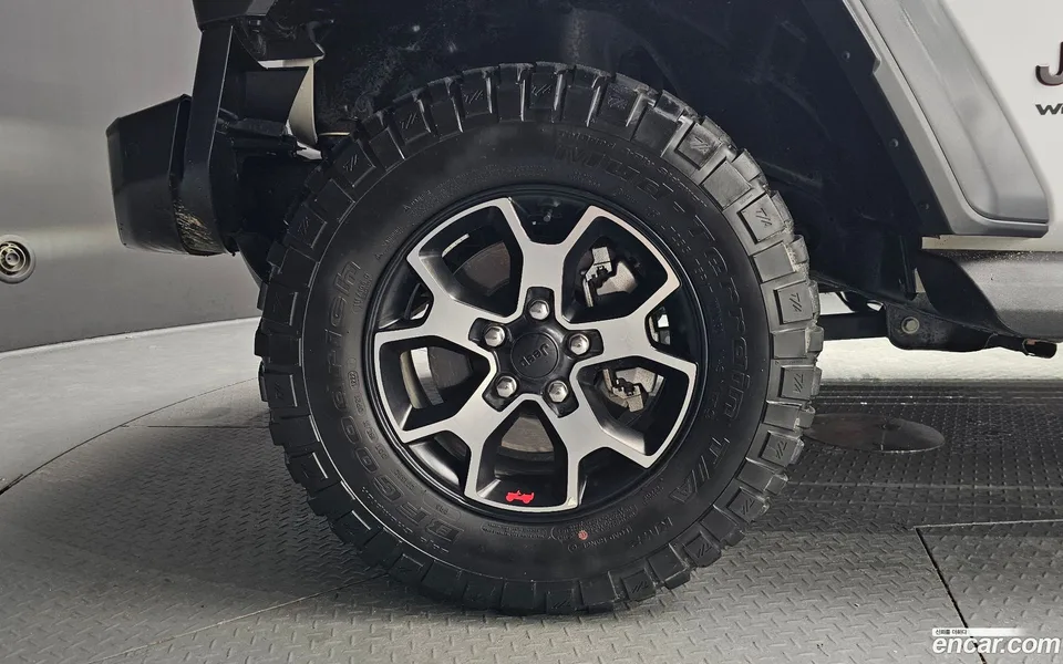 Jeep Wrangler 2.0 2 2022 — thumbnail 2