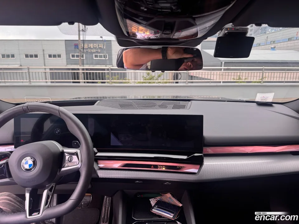 BMW 5 Series 520i M 2026 — thumbnail 5