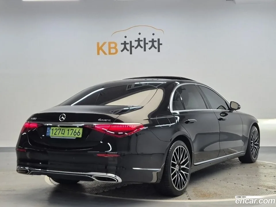 Mercedes-Benz S-Class S450L 4MATIC 2024 — thumbnail 3