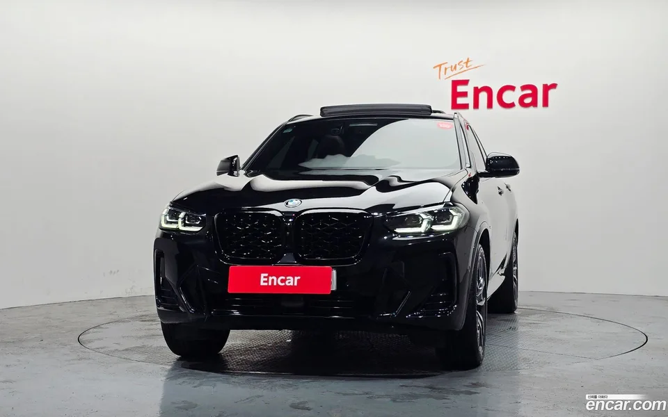 BMW X4 xDrive20i M 2025 — thumbnail 3