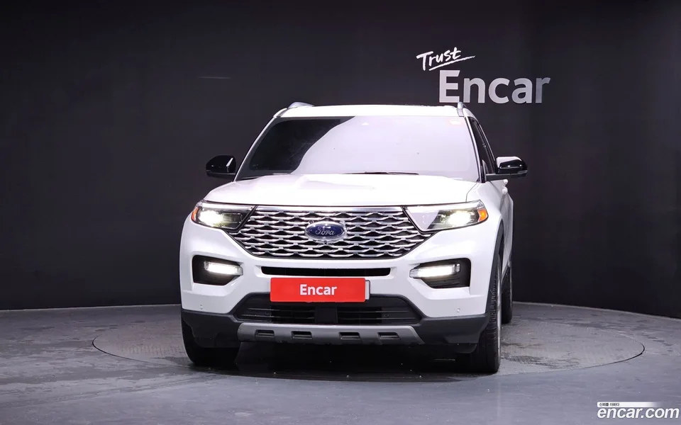 Ford Explorer 3.0 4WD 2022 — миниатюра 3